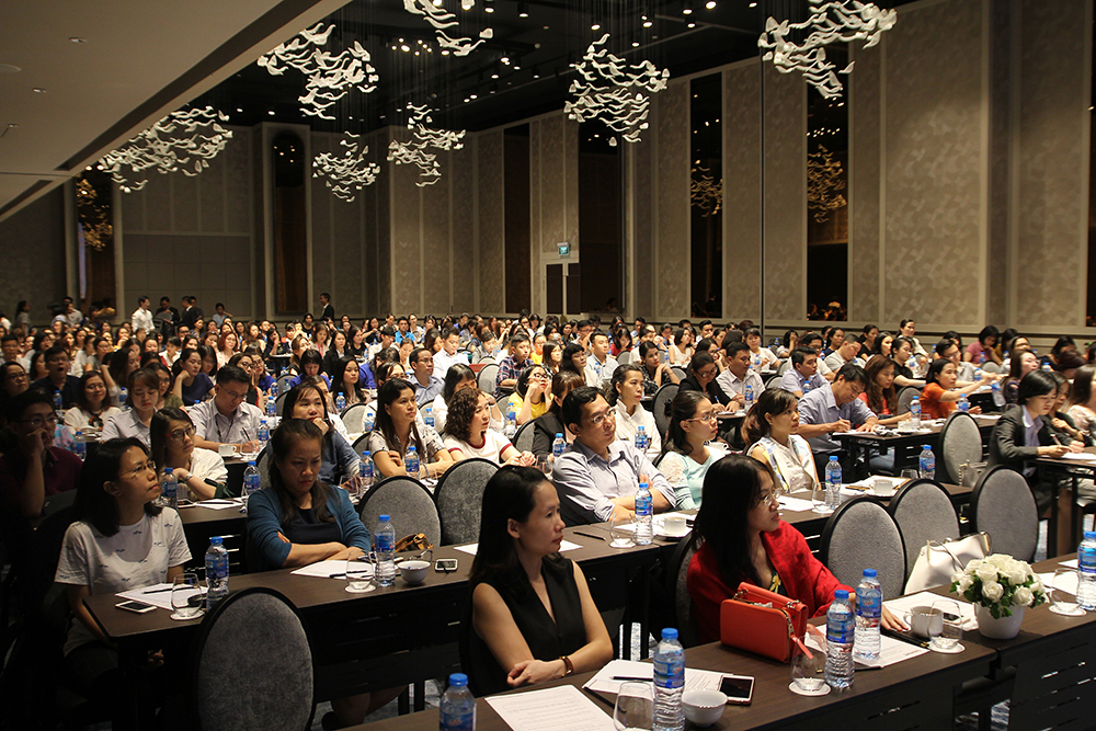 Labour Contract And Key Issues In Labour Relations 7 More than 250 HR professionals attended workshop