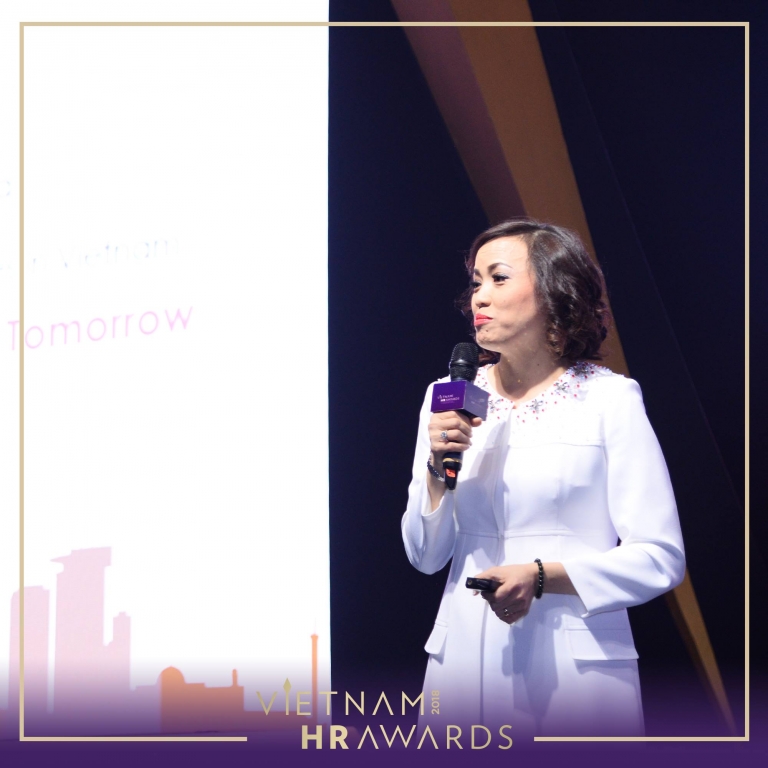 Vietnam HR Awards 2018 – Honouring The 14 Businesses With Leading Strategic HR Models In Vietnam 11 Ms. Tieu Yen Trinh, CEO of Talentnet.