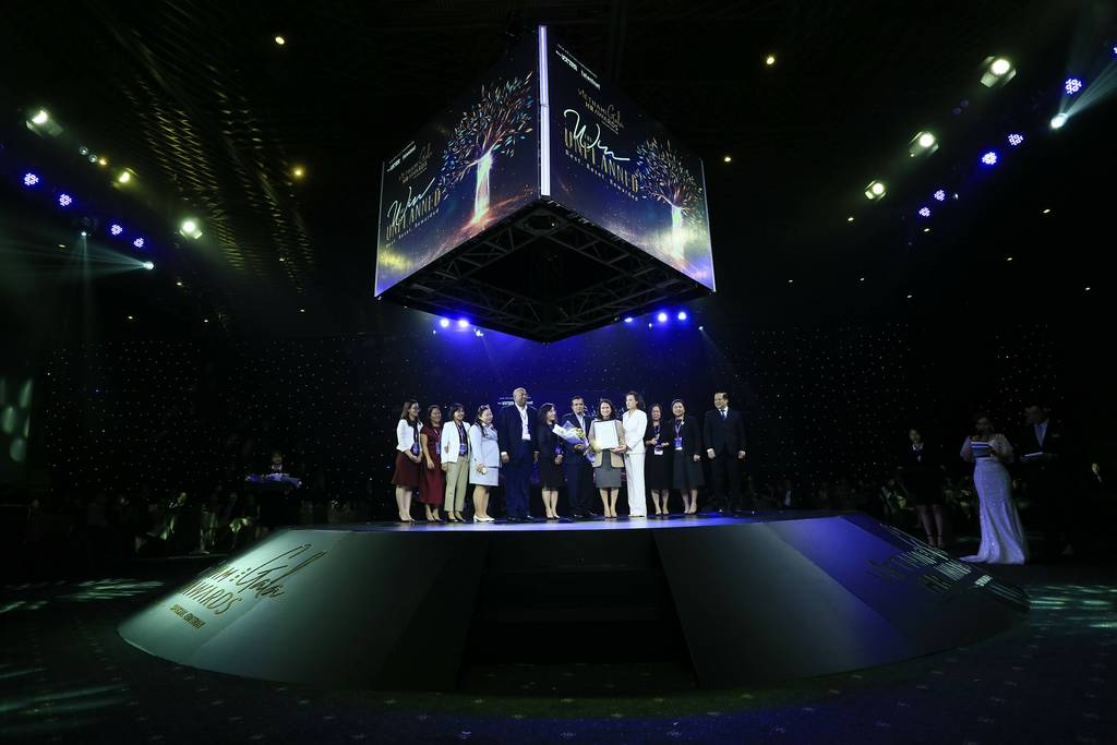 Giải Thưởng “VIETNAM HR Awards 2020”: Tôn Vinh 12 Câu Chuyện Ứng Biến Nhân Sự Truyền Cảm Hứng 30 Caption: Fashion Garments