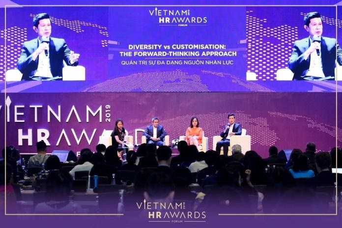 Vietnam HR Awards Forum 2019 – A Gateway That Helps Fuel The Future Of Business And HR Community 14 VietNam HR Awards 2019 - 3
