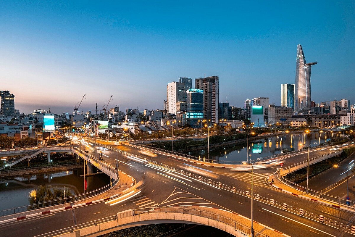Businesses Need Flexible Personnel Policies 4 Theo ỷ lệ tăng lương của doanh nghiệp Việt Nam năm 2020 thấp nhất trong hơn một thập kỷ qua